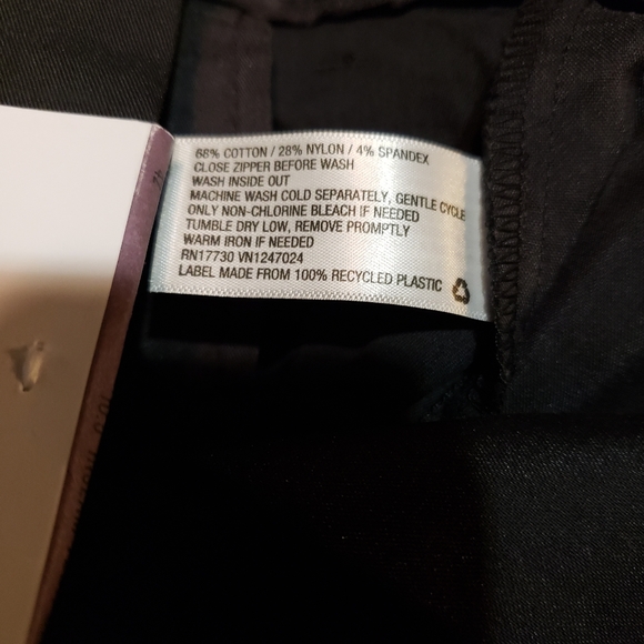 Goodfellow & Co Black Linden Tech Secure Pocket Shorts - Picture 3 of 16